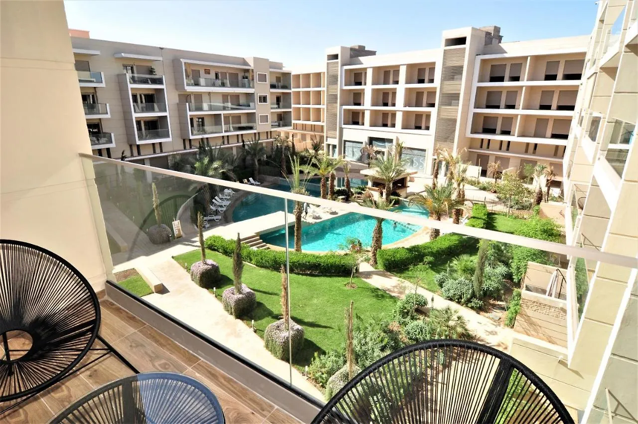 マラケシュRoyal Deluxe Platinum - Marrakech, Luxe Pool Viewアパートメント アパート マラケシュ